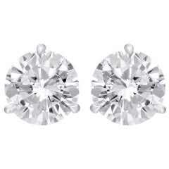 Amazing Pair of Round Diamond Studs 6.09 Carat