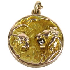 Victorian Rose Gold Fighting lion locket