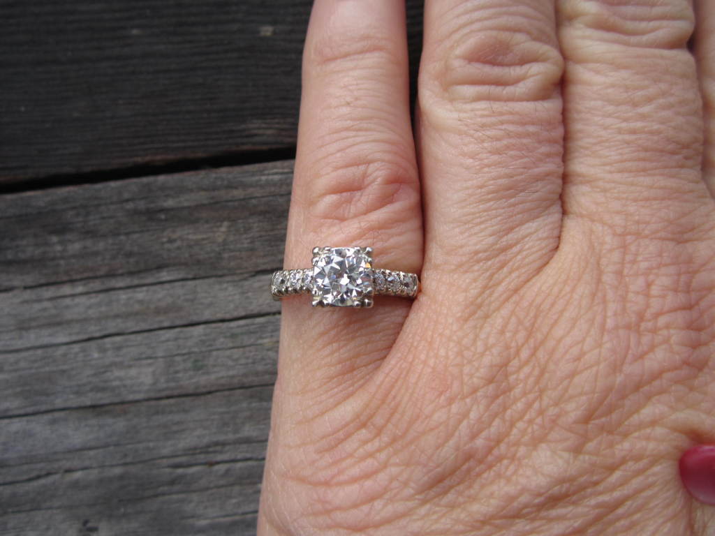1930s 1.25 Carat Diamond Engagement Ring European Cut 2