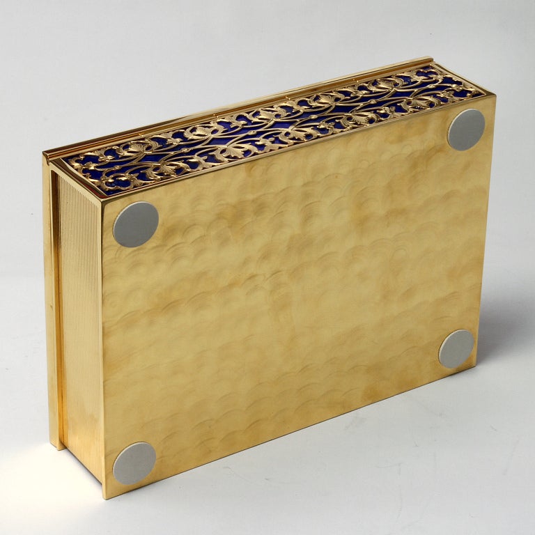 Wonderful Luxury lapis and silver goldplated box For Sale 1