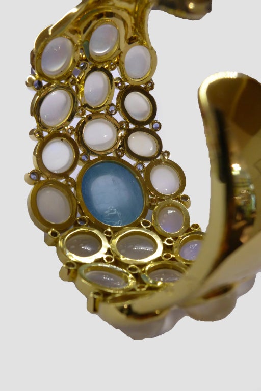 Temple St. Clair Aquamarine Sapphire Diamond Gold Bracelet In New Condition In Paris, IDF