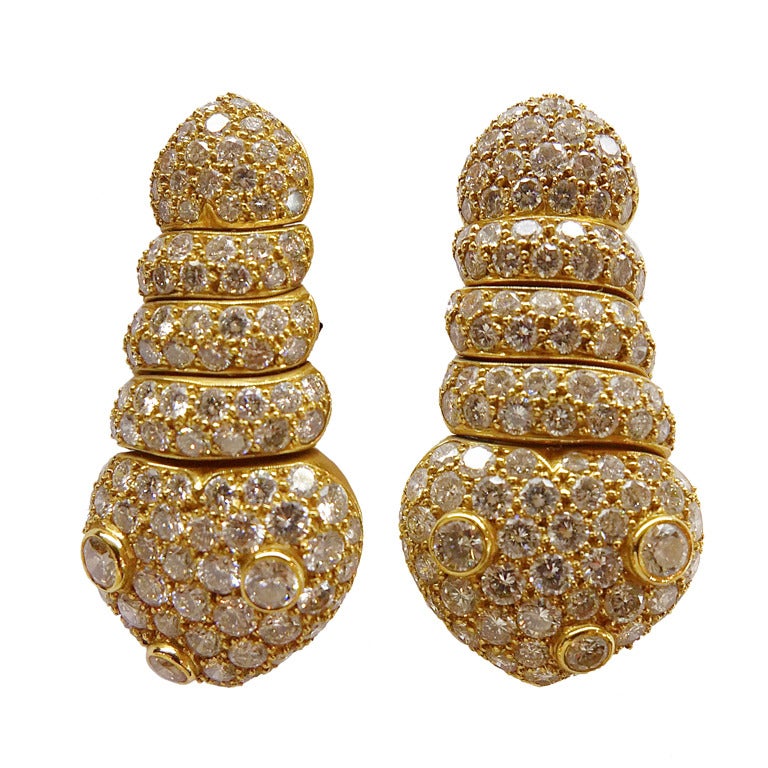 Fred Paris Diamond Yellow Gold Earrings