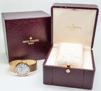 Patek Philippe Yellow Gold Calatrava Wristwatch with Integral Bracelet Ref 3919/5J 5