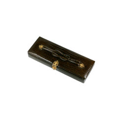 Koret Faux Alligator Glove Box Clutch 9
