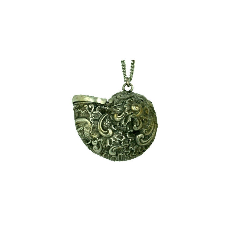 Victorian Repousse Shell Locket