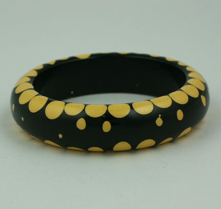 bakelite jewelry for sale