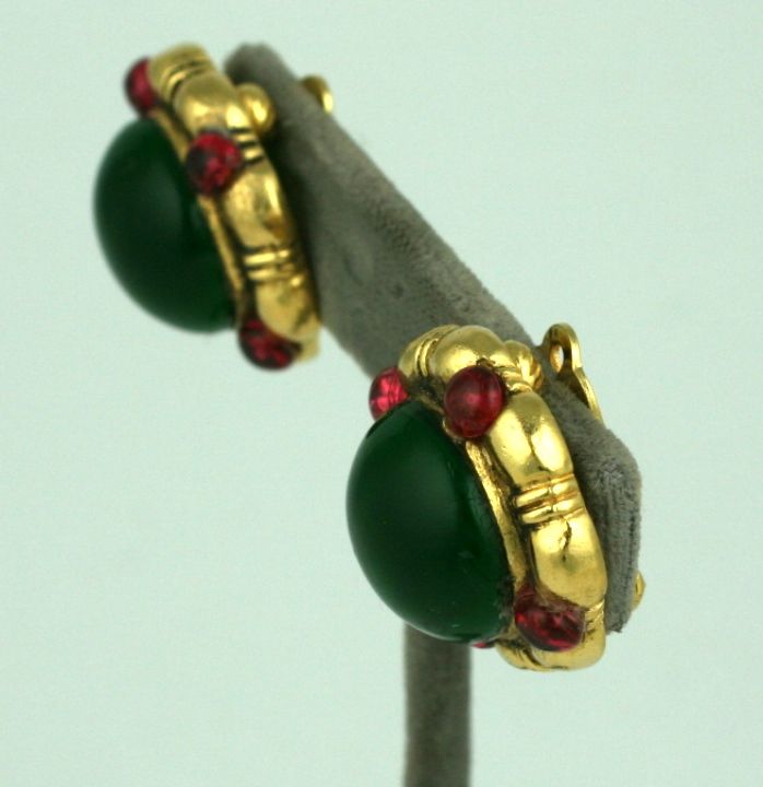 chanel emerald earrings
