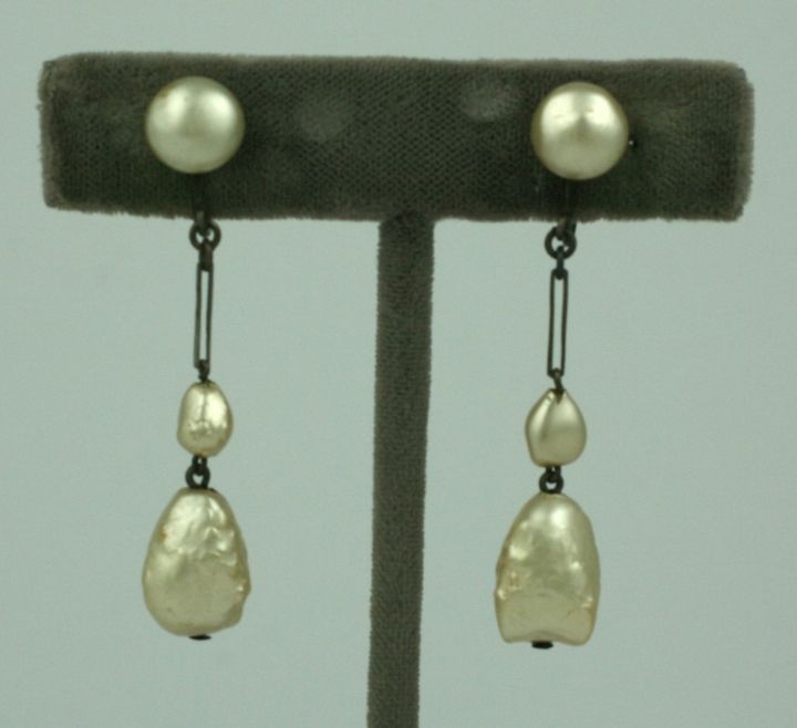 Hand made baroque glass and pearl lacquer art deco drop earring by Louis Rousselet
Length 2 