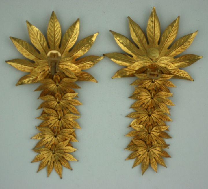 Dominique Aurentis massive pearl and gilt metal palm frond Earclips In Excellent Condition In New York, NY