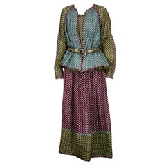Conjunto de seda de plumas Geoffrey Beene