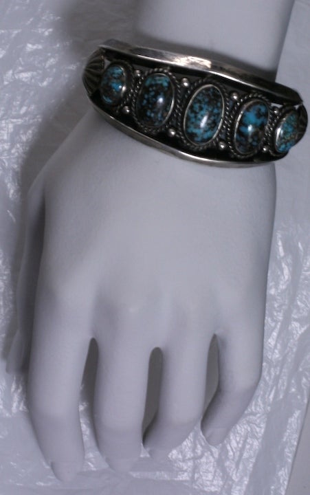 American Indian Turquoise Cuff In Excellent Condition For Sale In New York, NY