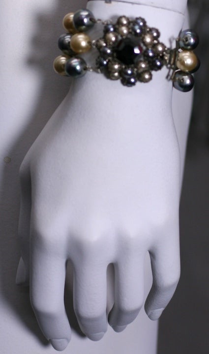 Raro bracciale di perle Countess Cis In condizioni buone in vendita a New York, NY