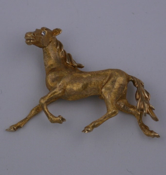 14K Gold Horse Brooch In Excellent Condition For Sale In New York, NY