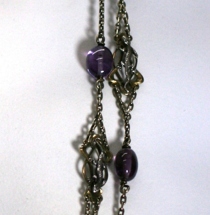 Catena lunga francese figurata in argento con pietre preziose In condizioni ottime in vendita a New York, NY