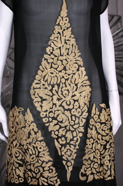 1920's Tambour Embroidered Chiffon Day Dress In Good Condition For Sale In New York, NY