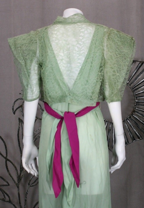 Chiffon Art Deco Celadon and Fuschia Gown In Good Condition For Sale In New York, NY