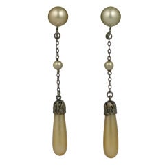 Vintage Art Deco Flapper Pearl Earrings