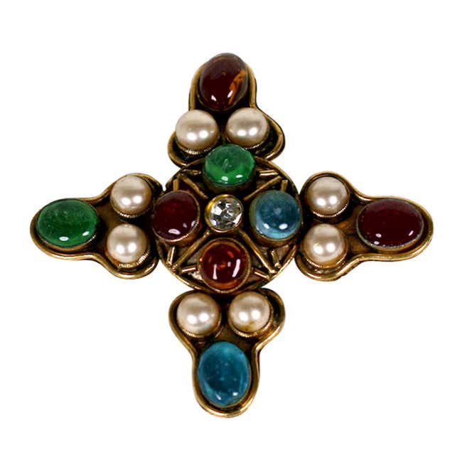 Chanel Byzantine Cross Brooch-Pendant at 1stDibs | byzantine brooch ...