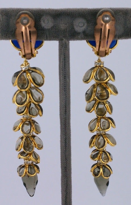 MWLC Poured Glass Bell Flower Earrings In New Condition For Sale In New York, NY