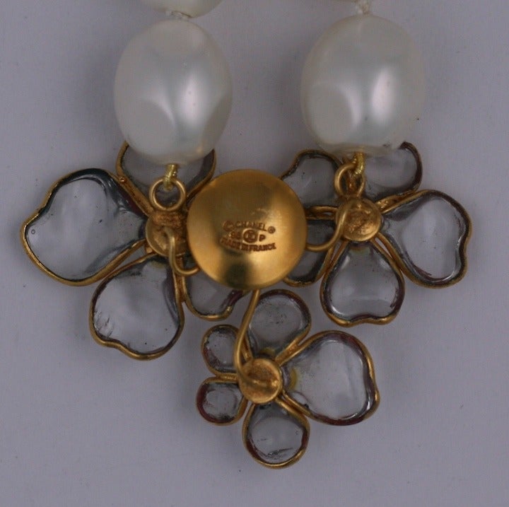 Chanel Maison Gripoix Poured Glass Flower Necklace In Excellent Condition In New York, NY