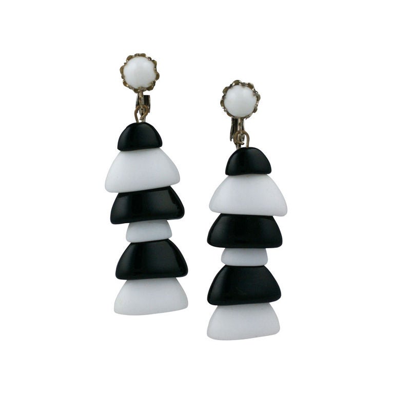 Miriam Haskell Black and White Pagoda earrings For Sale