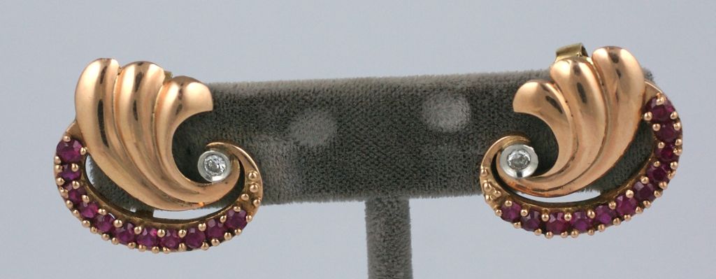 Retro Ruby Diamond Two Color Gold Scroll Earrings In Excellent Condition For Sale In New York, NY