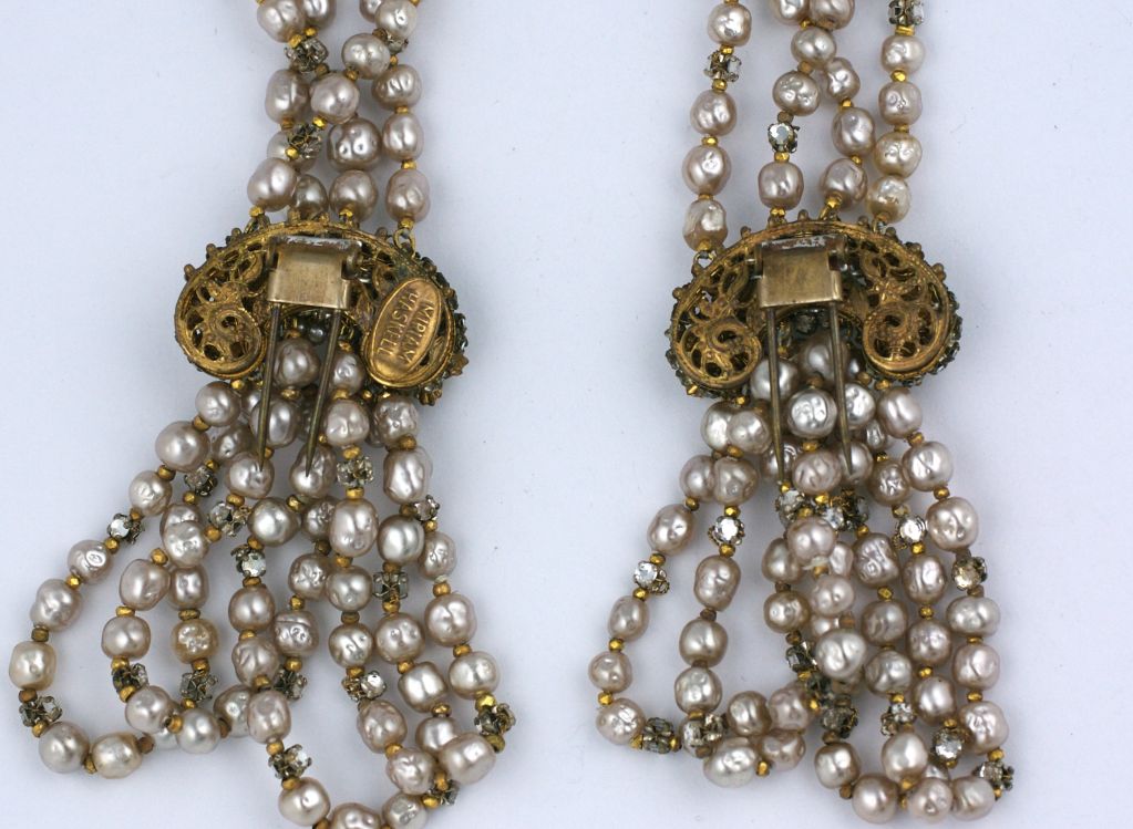 Miriam Haskell Elaborate Baroque Pearl Lariat In Excellent Condition For Sale In New York, NY