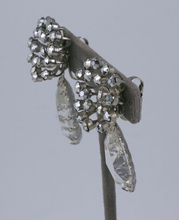Orecchini in ematite e lucite Schreiner In condizioni ottime in vendita a New York, NY