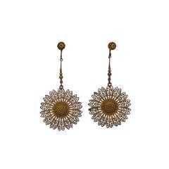 Boucles d'oreilles victoriennes en filigrane doré