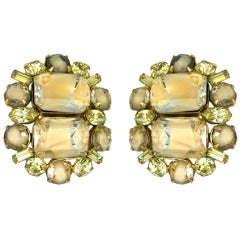 Boucles d'oreilles Hattie Carnegie