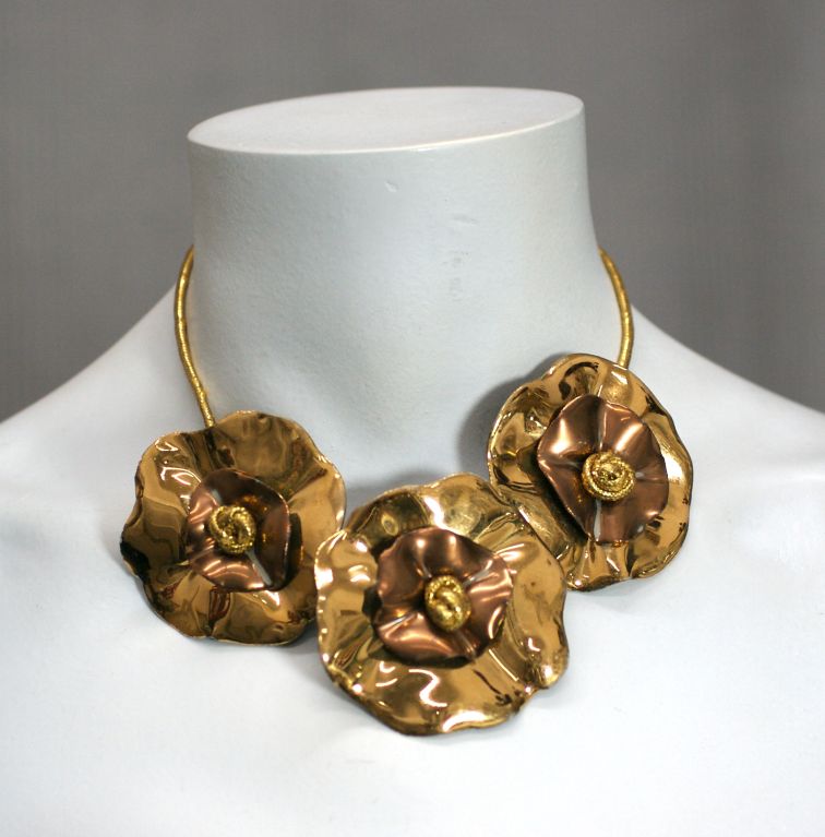 Women's Wonderful Gilded Porcelain Floral Necklace For Sale