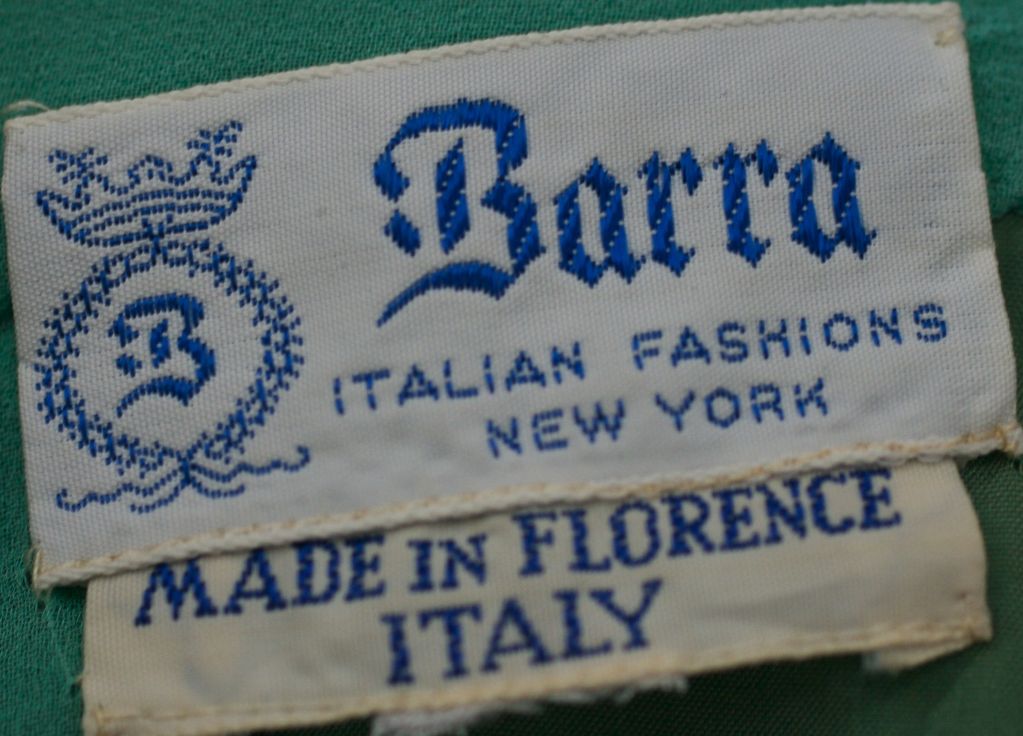 Robe italienne à rayures en mousseline de soie écume de mer et à rayures en biais Pour femmes en vente