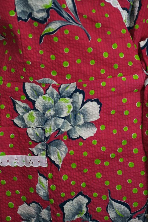 Women's Graphic Seersucker Floral Print 1930s Wrap Dress For Sale