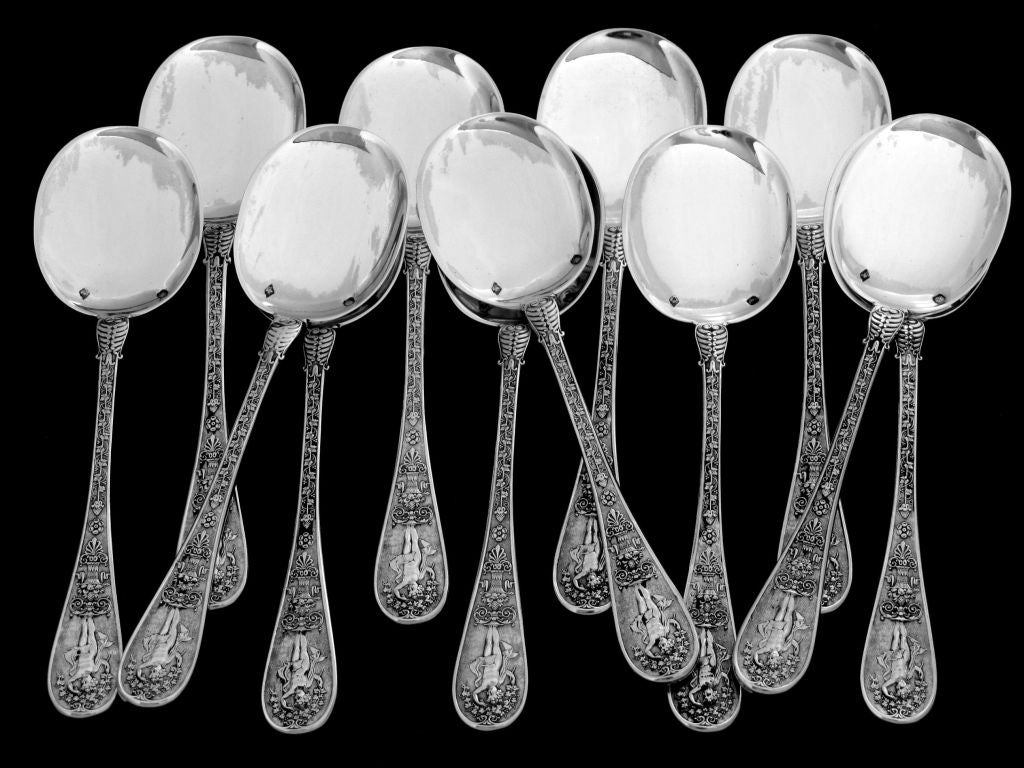 Rare French All Sterling Silver Ice Cream Spoons 12 pc Swan Cornucopia Putti In Good Condition For Sale In Triaize, Pays de Loire