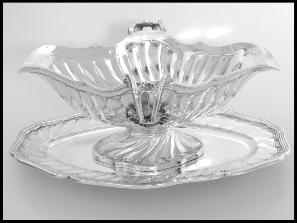 Antique French Sterling Silver Gravy/Sauce Boat with Tray Rococo For Sale 6