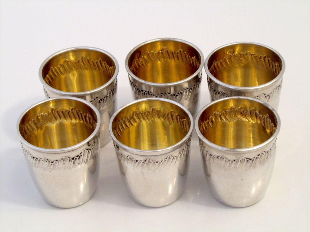 Gorgeous French All Sterling Silver Vermeil Liquor Cups 6pc with Tray Rococo For Sale 4