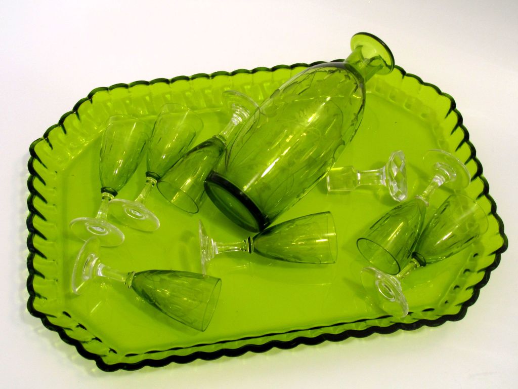 1900s St. Louis French Green Crystal Liqueur Set - Decanter Cordials and Tray 3