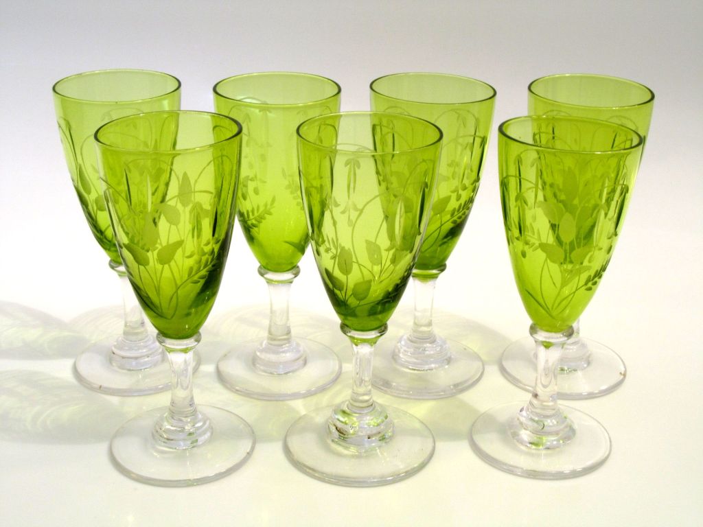1900s St. Louis French Green Crystal Liqueur Set - Decanter Cordials and Tray 4