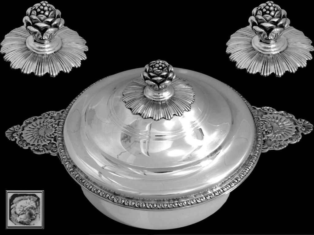 Fabulous French Sterling Silver Ecuelle, Covered Serving Dish/Tureen Rococo In Good Condition In Triaize, Pays de Loire