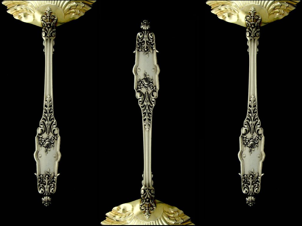 Puiforcat Fabulous French All Sterling Silver Vermeil Strawberry Spoon Acanthus For Sale 1