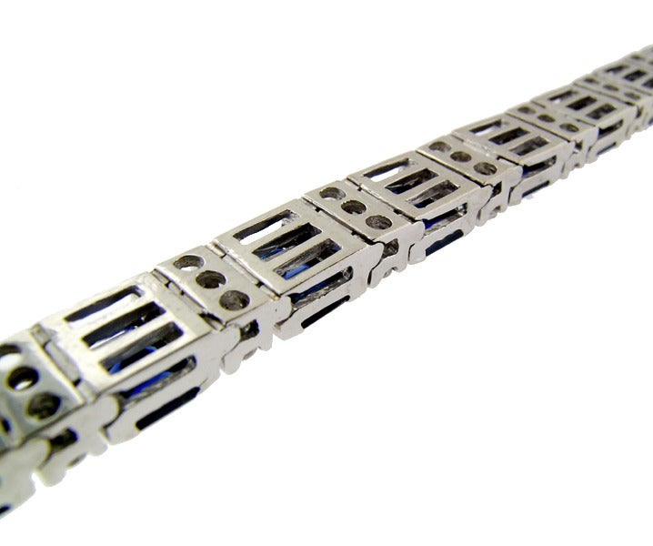 Classic Sapphire Diamond White Gold Bracelet In Excellent Condition For Sale In Toronto, ON