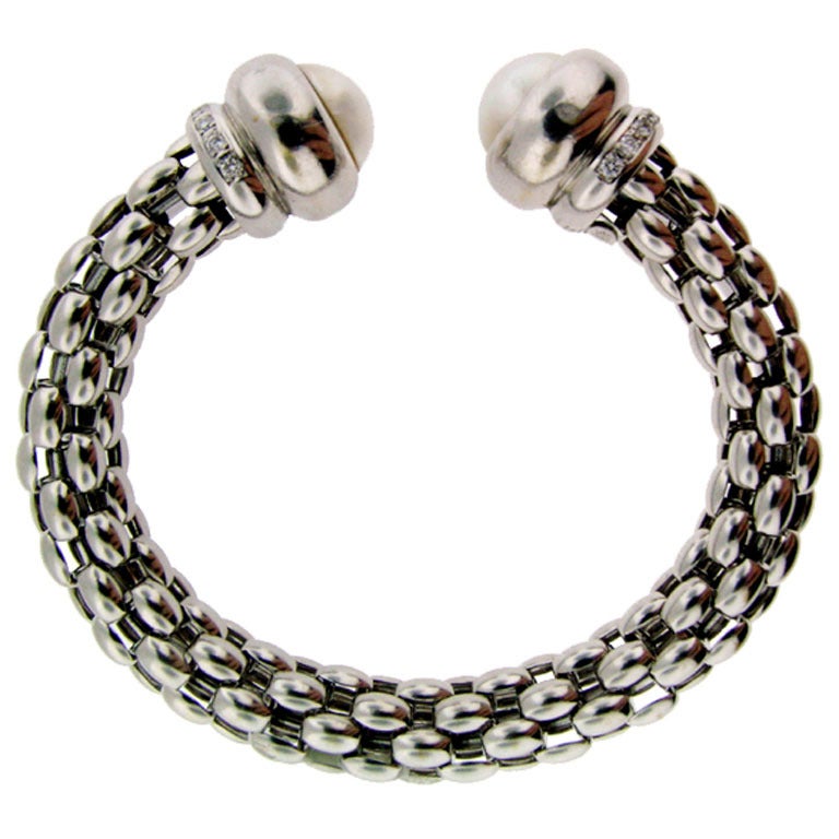 Fope Gioielli  White Gold Pearl and Diamond Cuff Bracelet For Sale