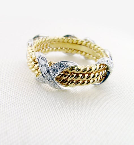 Tiffany & Co. Schlumberger Gold Rope & Diamond 'x' Band In Excellent Condition For Sale In Toronto, ON