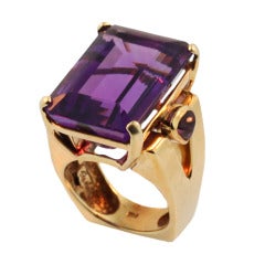 Bold 30 ct. Amethyst Gold Ring