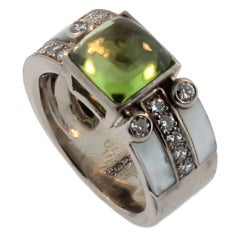Stunning Chanel White Gold Mother of Pearl Diamond and Peridot Ring