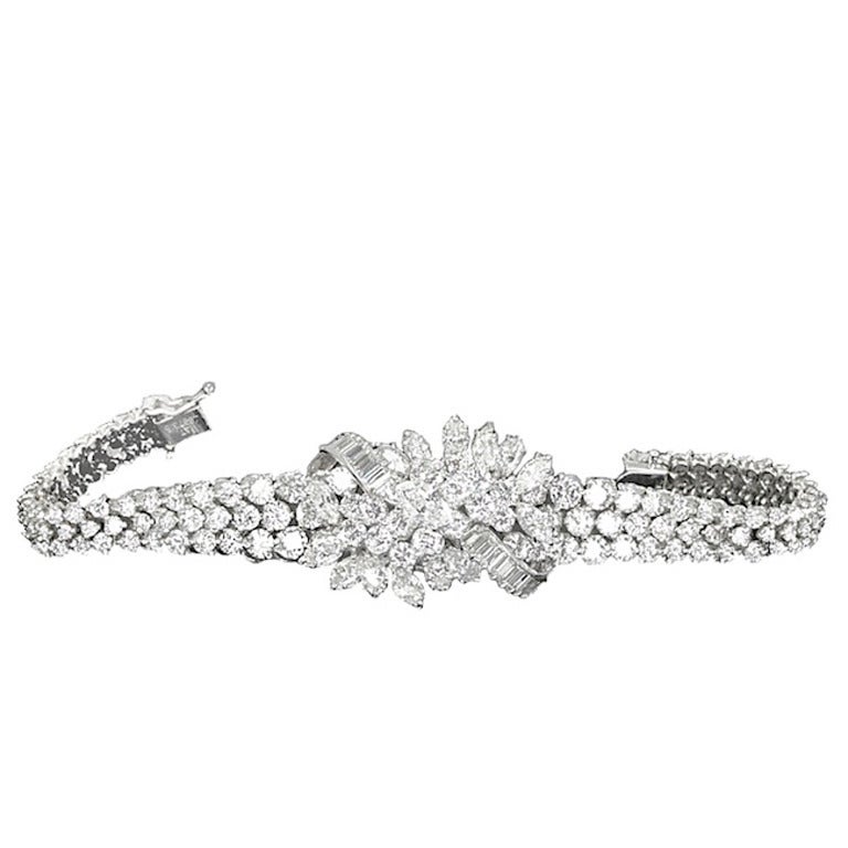 Diamond Lady's White Gold  Bracelet For Sale
