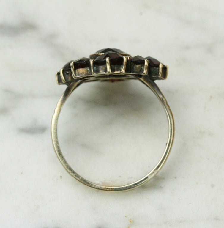 Women's Victorian Bohemian Garnet Gold Ring
