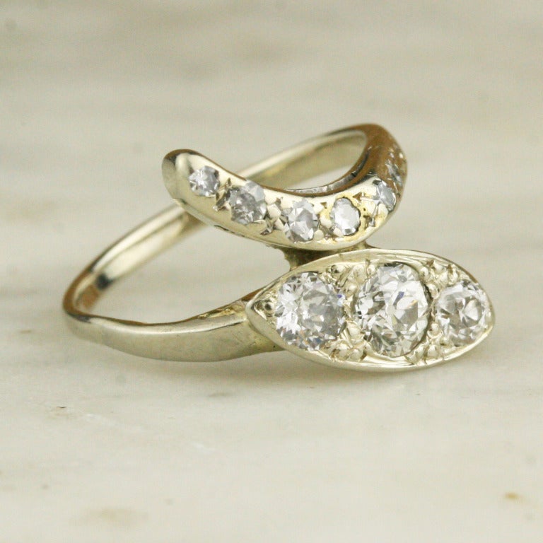 Victorian Diamond and White Gold Snake Ring In Good Condition For Sale In Madison area, WI