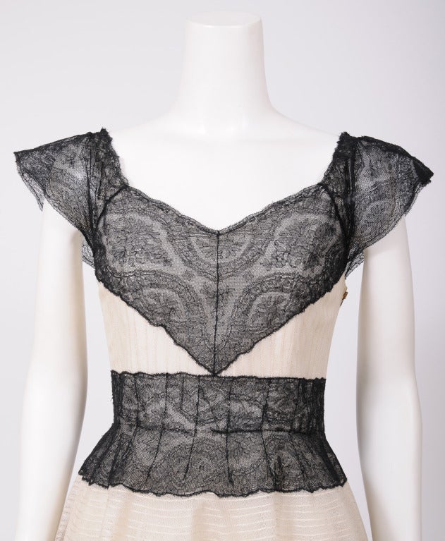 Jean Patou 1930's Lace and Tulle Evening Dress For Sale at 1stdibs