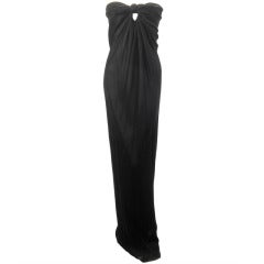 1976 Halston Trägerloses Abendkleid mit Krawatte vorne:: Buchstück